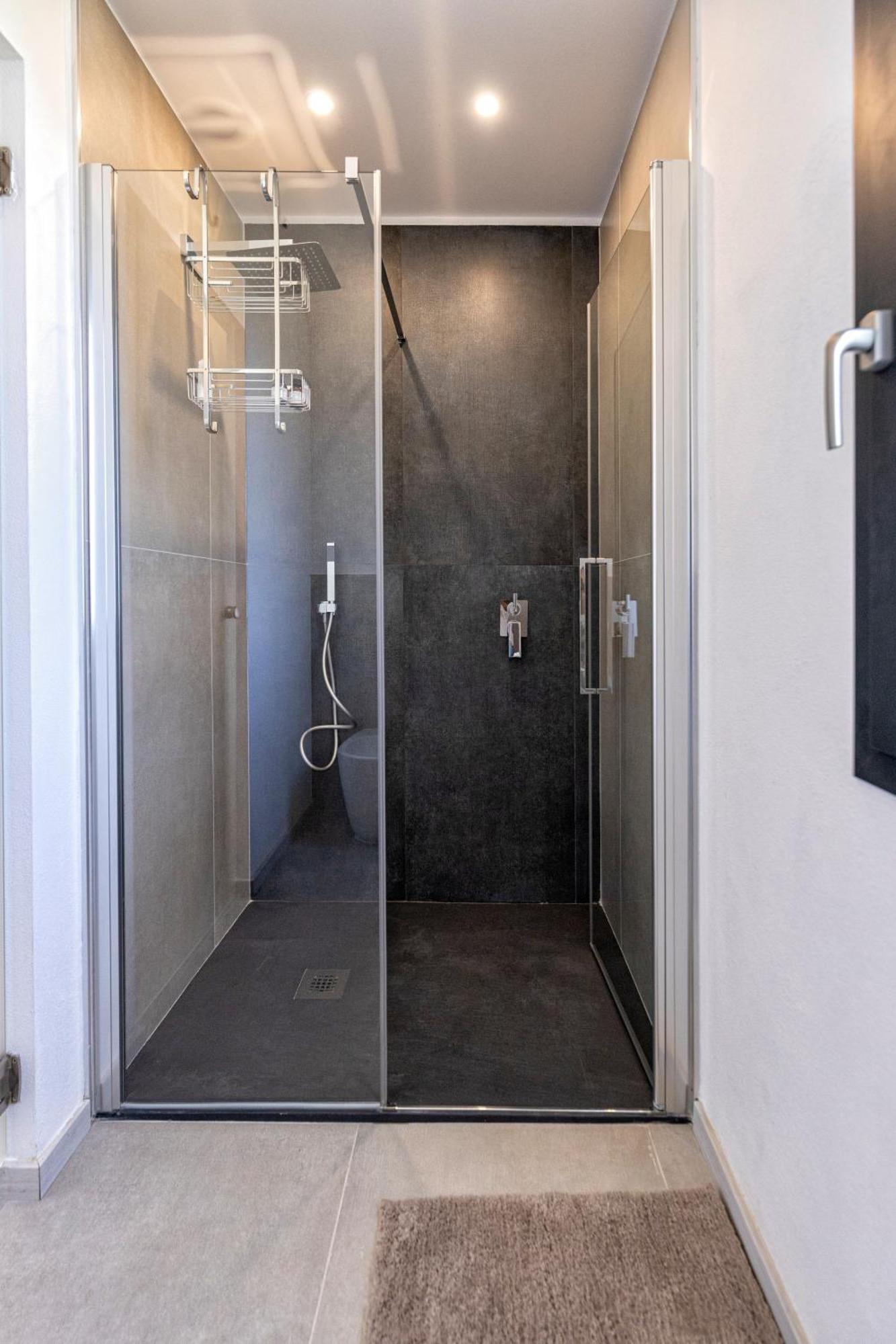 Nuovi Poderi Rooms Senorbi 外观 照片